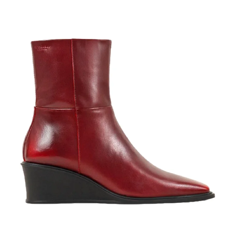Modern Fashion Loafers Vagabond Women's Aino in Red