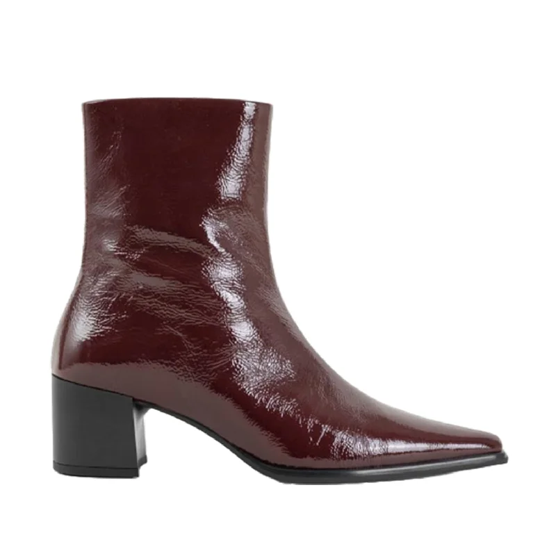Trendy And Breathable Shoes Vagabond Women's Giselle in Cherry