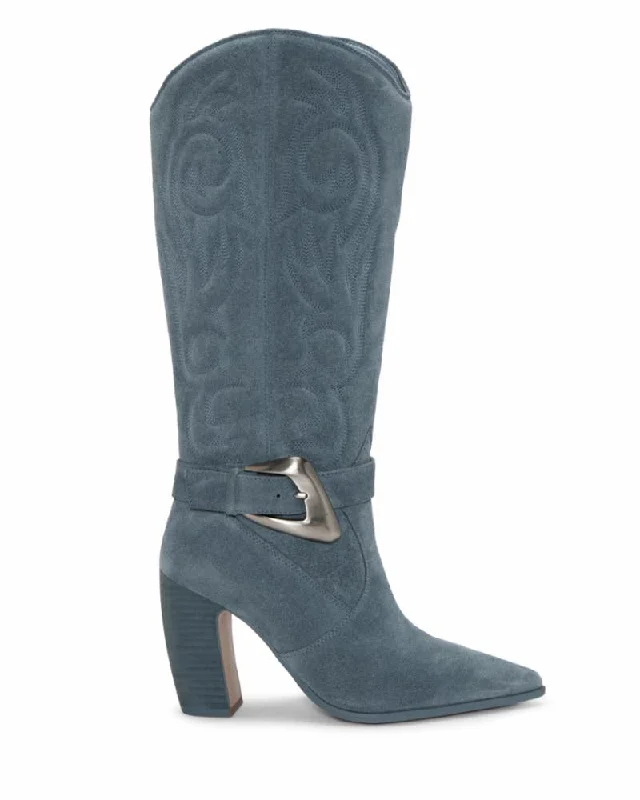 Street-Style Slip-Ons Vince Camuto Women's Biancaa Blue M