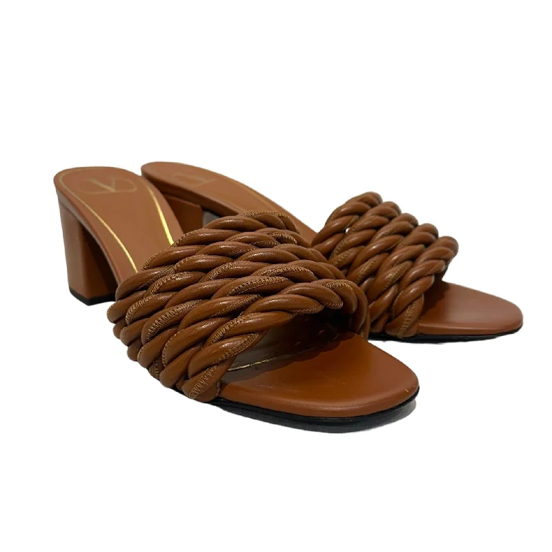Fresh Styles, Fresh Deals VALENTINO/Sandals/US 6.5/Leather/BRW/