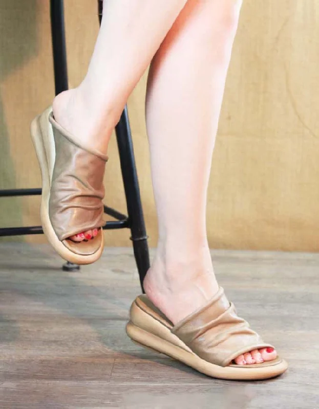 Sleek Dress Shoes Deal Handmade Leather Retro Wedge Slippers