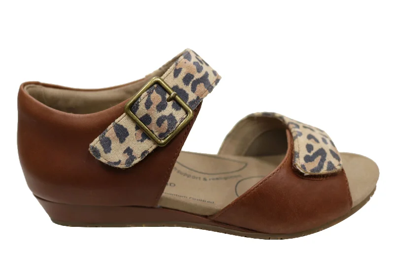 Relaxed Style Deals Homyped Ferra Womens Leather Comfortable Wide Width Sandals